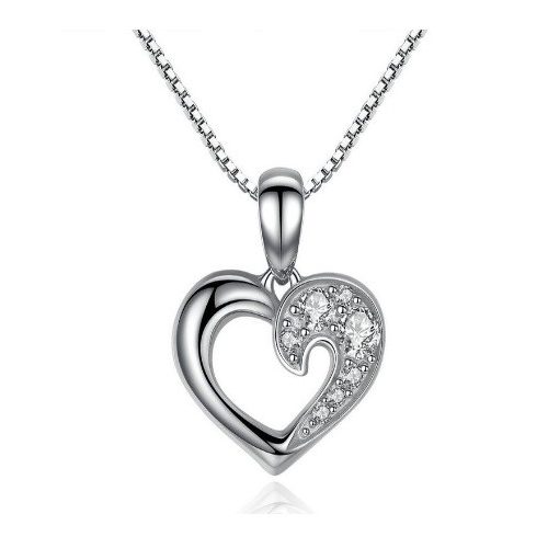 Romantický strieborný náhrdelník s príveskom v tvare srdca