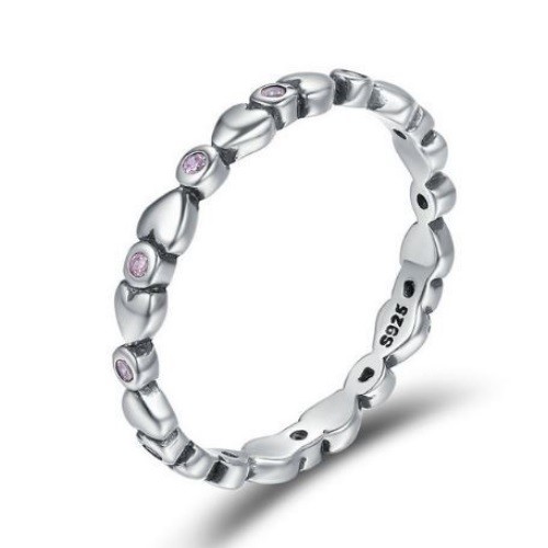 Strieborný prsteň s kryštálmi, fialový, veľkosť 8