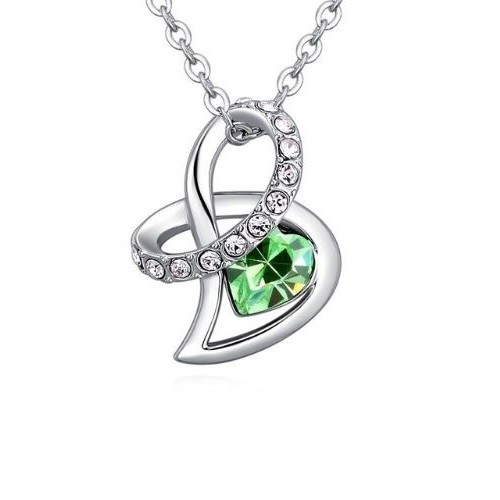 Náhrdelník s príveskom srdiečko zdobený kryštálmi Swarovski, peridot